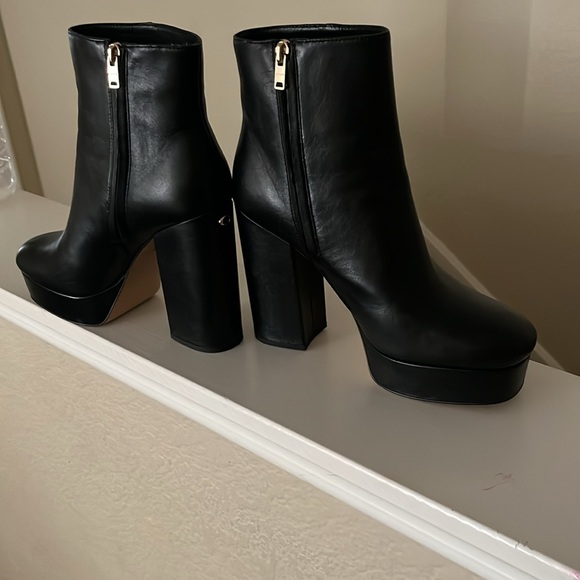 Coach platform booties 9.5 - Picture 5 of 7